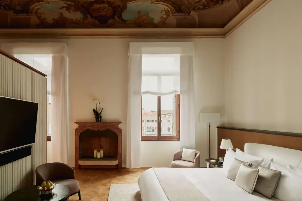 Room STANDARD Room, Aman Venice, Venice