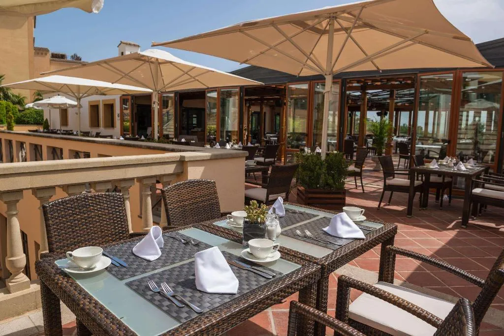Restaurant, Steigenberger Hotel & Resort Camp de Mar, Majorca
