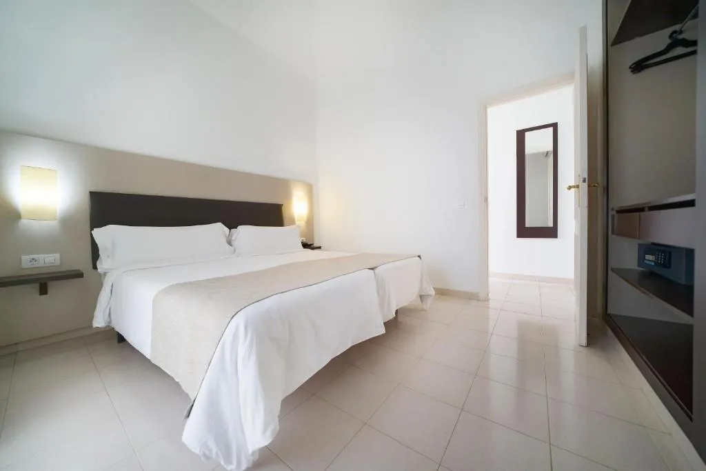APARTMENT ONE BEDROOM Room, Labranda Bahía Fañabé, Tenerife