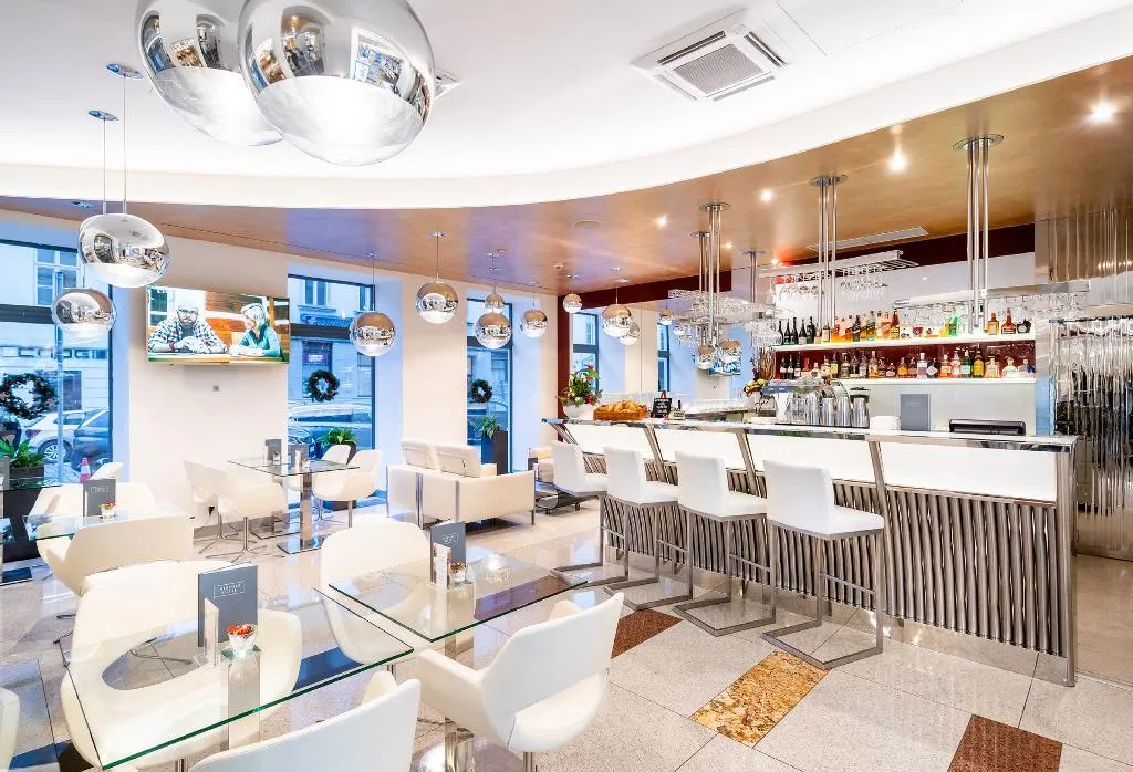 Bar, Grandium Hotel Prague, Prague