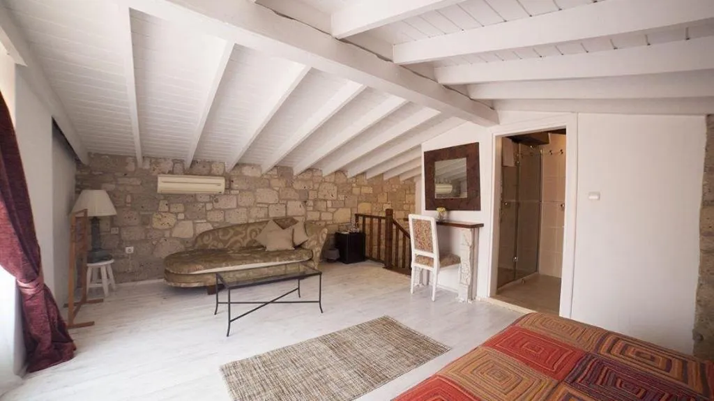 Room, Tashmahal, Izmir