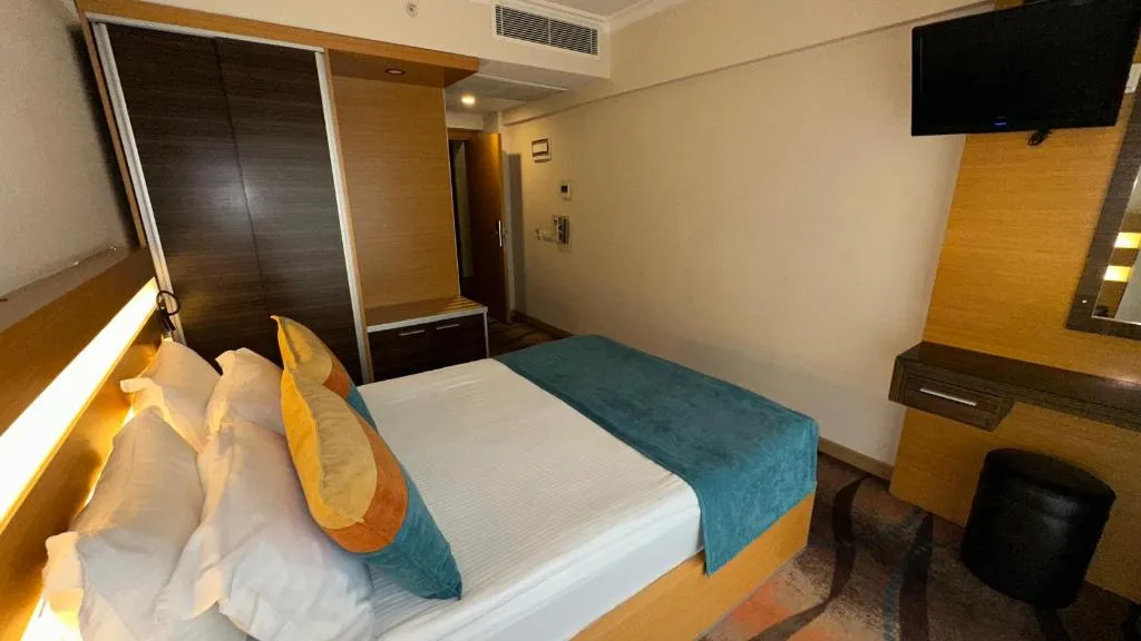 DOUBLE LAND VIEW Room, Ilayda Hotel, Izmir