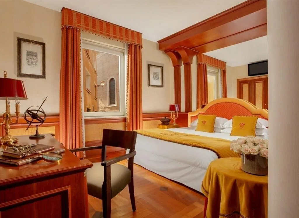 DOUBLE SUPERIOR WITH DOUBLE BED Room, Raphael, Rome