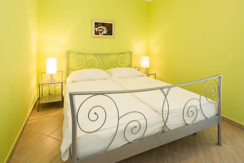 APARTMENT WITH BALCONY Room, Pansion Marjan, Split