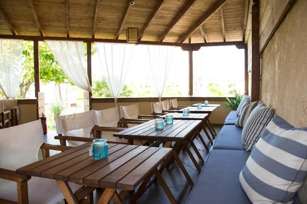 Restaurant, Belohorizonte Fine Accommodation, Halkidiki