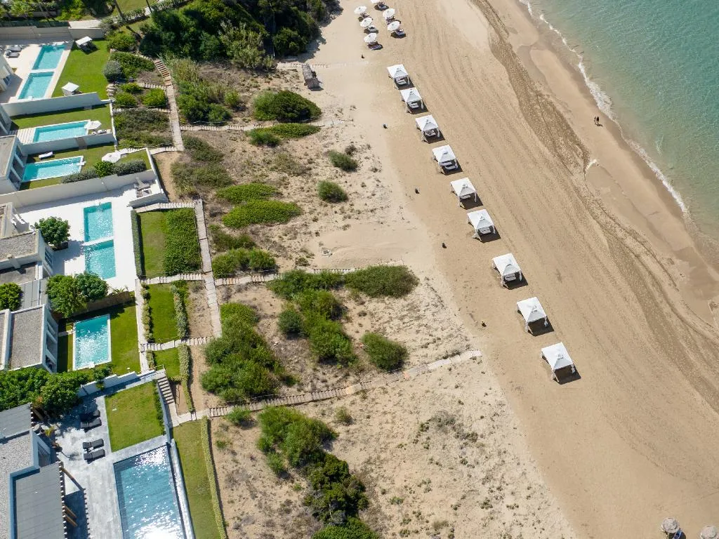 VILLA CAPACITY 8 Room, Mandola Rosa, A Resort to Live, Athens