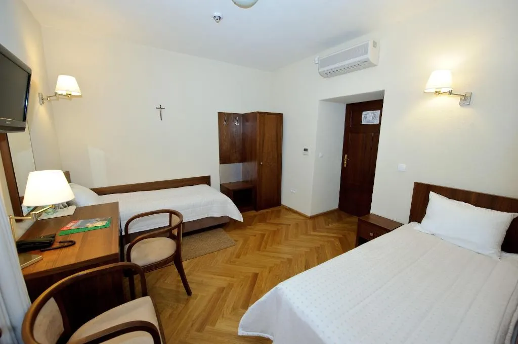 Room, Hotel Swietego Norberta, Krakow
