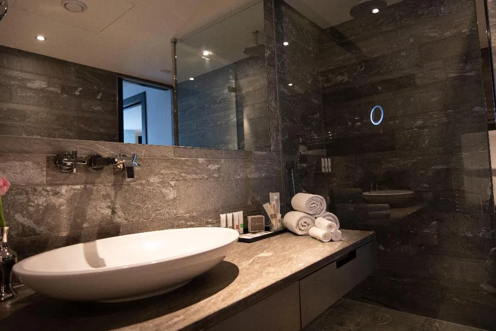 Room, Swissotel Amsterdam, Amsterdam