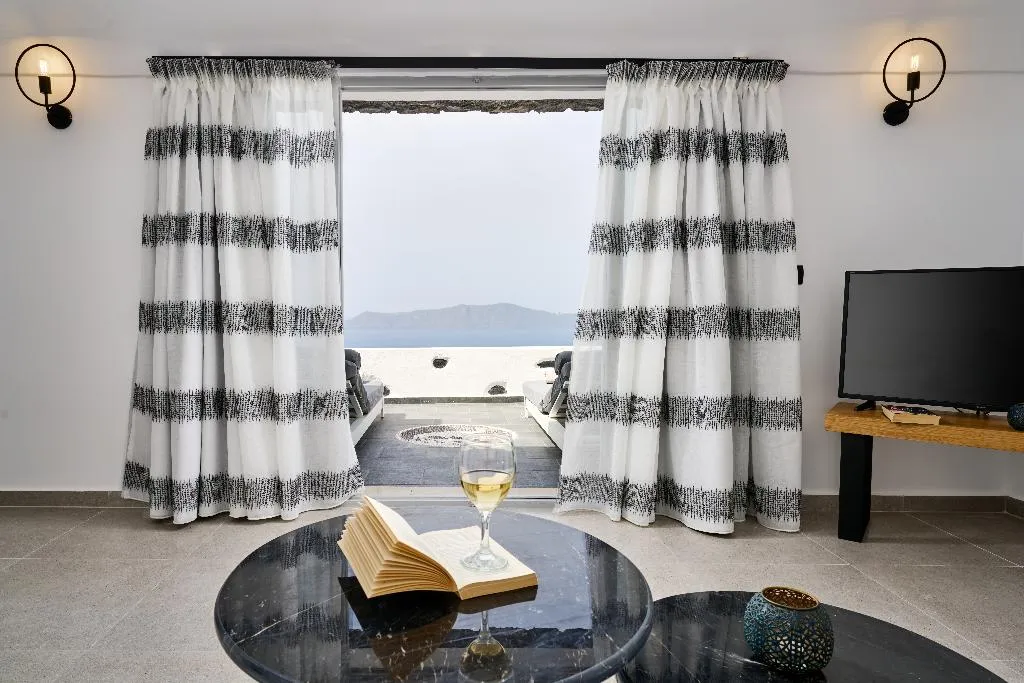 SUITE HONEYMOON Room, Agali Houses, Santorini
