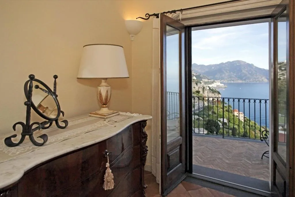 Room, Villa Alba d'Oro - Historic Luxury Villa, Naples