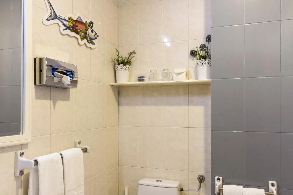 DOUBLE BASIC Room, A.S. Lisboa, Lisbon