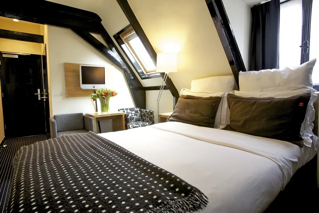 DOUBLE STANDARD Room, Catalonia Vondel Amsterdam, Amsterdam