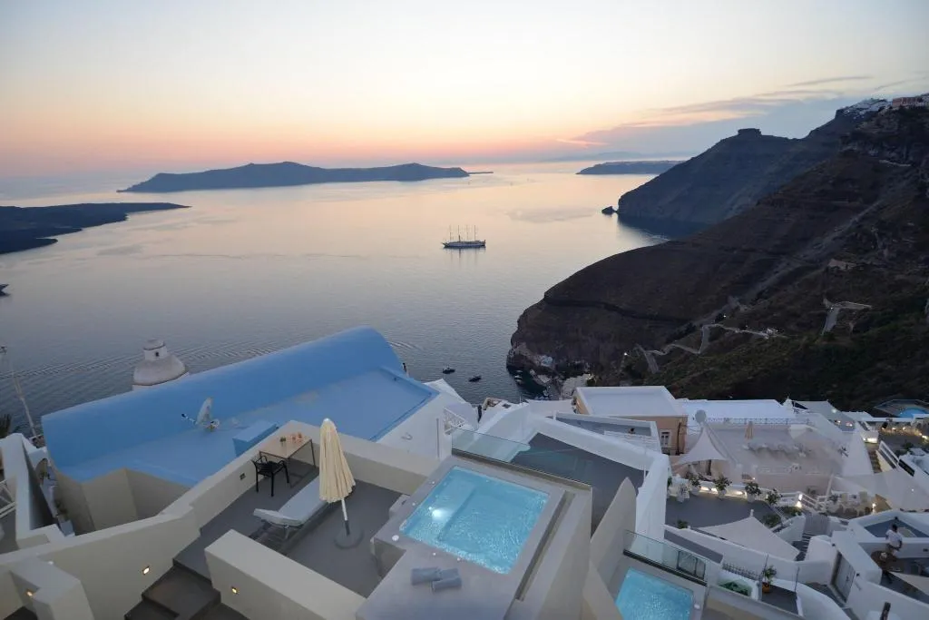 General view, Aria Suites, Santorini