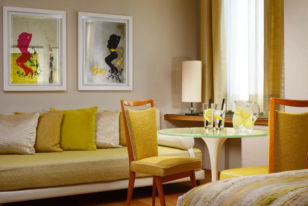 TRIPLE EXECUTIVE Room, Grand Hotel Minerva, Florence