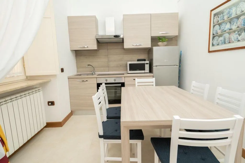 Room, Moon Luxury Rooms & Apartments, Naples