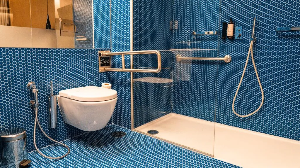 Double or Twin SUPERIOR WITH BALCONY Room, Hills Hotel Lisboa, Lisbon