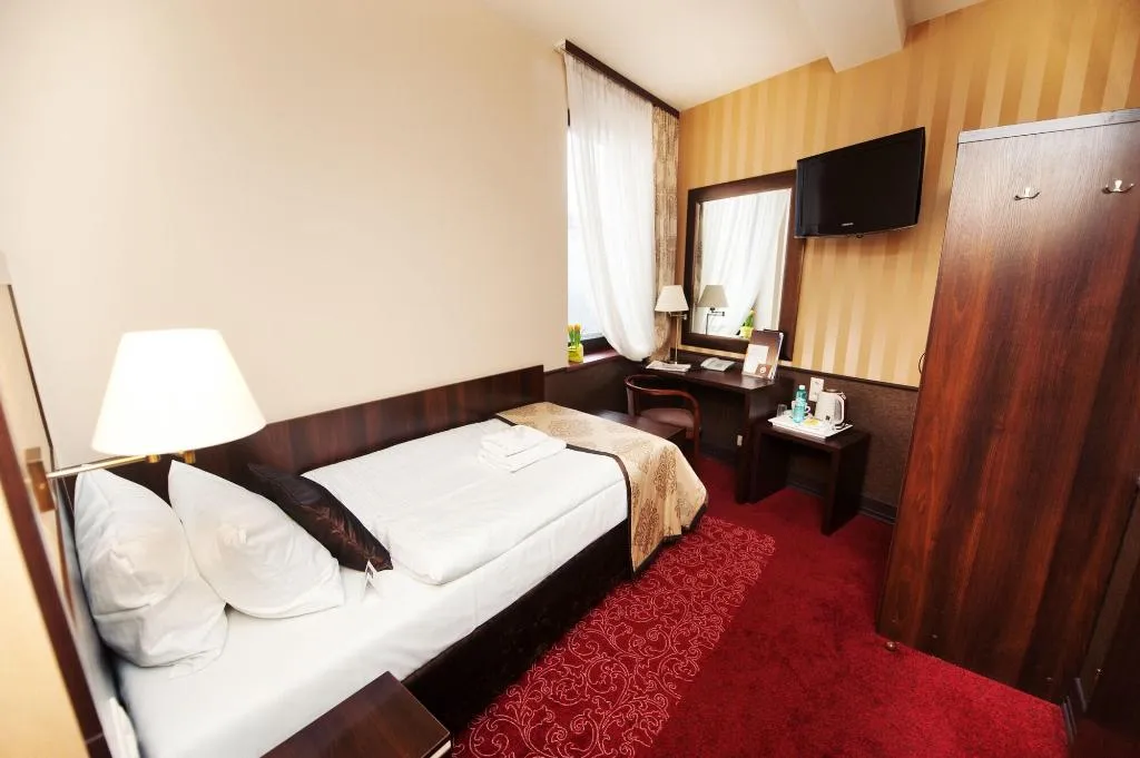 Room, Hotel Wielopole, Krakow