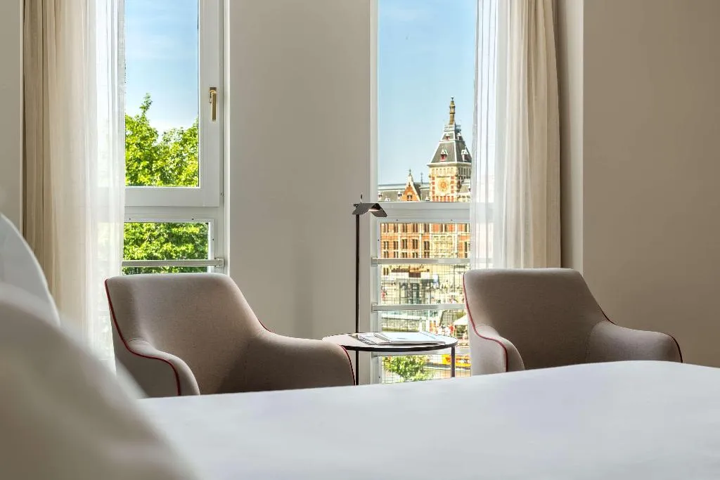 Room, NH Collection Amsterdam Barbizon Palace, Amsterdam