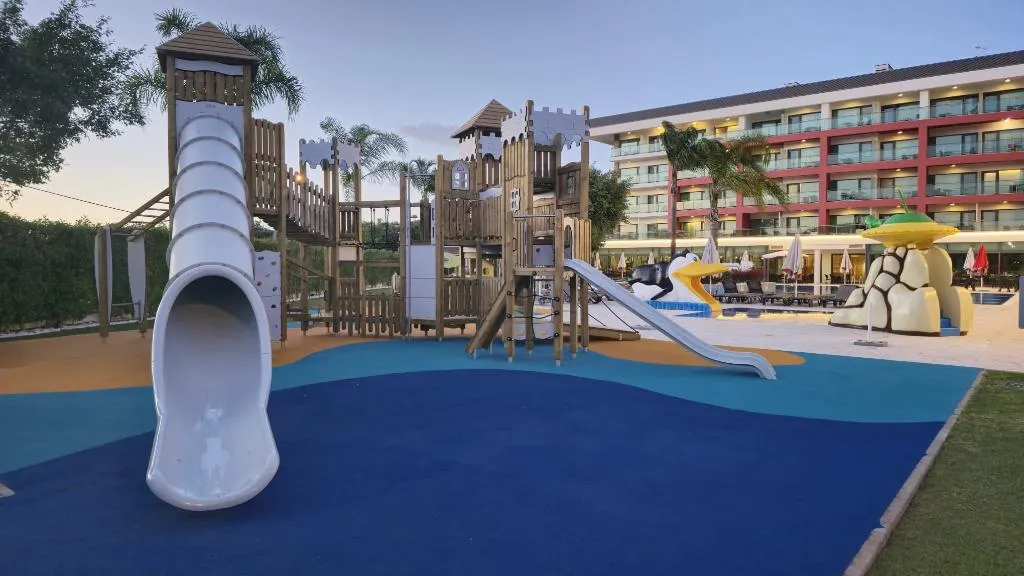 Sports and Entertainment, Aquashow Park Hotel, Algarve