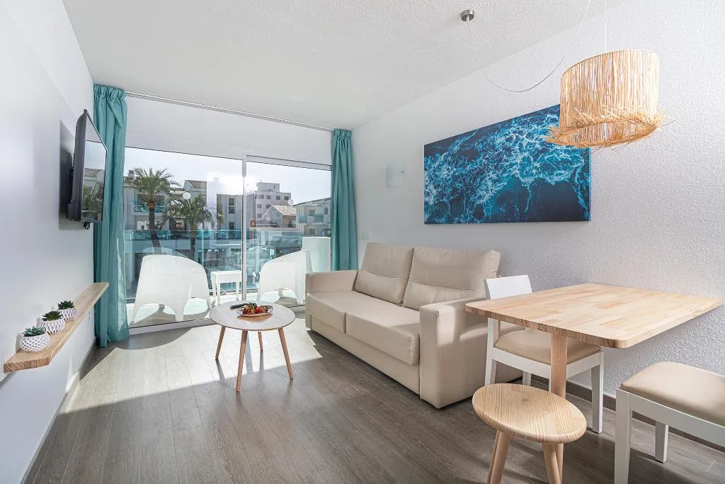 SUITE POOL VIEW Room, MarSenses Puerto Pollensa Hotel and Spa, Majorca