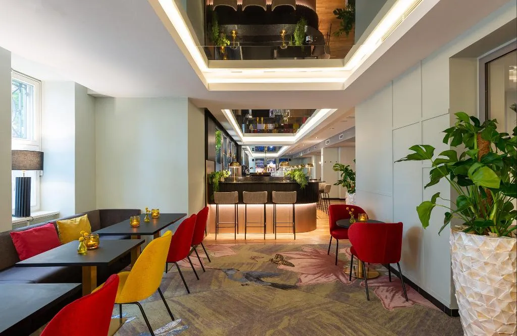 Bar, Leonardo Royal Hotel Berlin Alexanderplatz, Berlin
