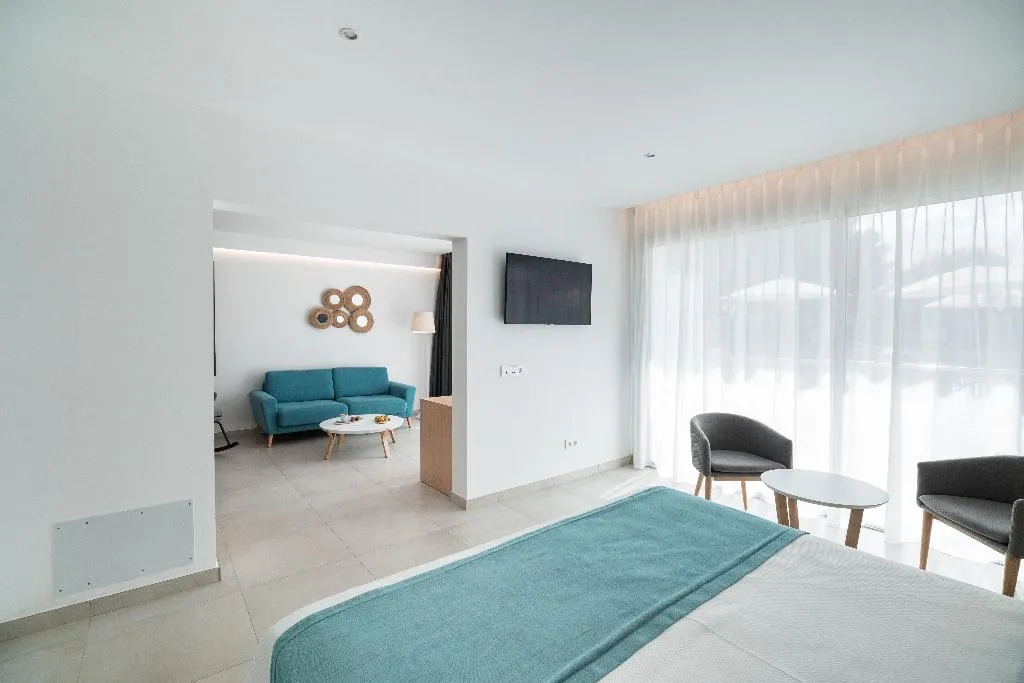 Room, Petit Sagitario ( Only Adults ), Menorca