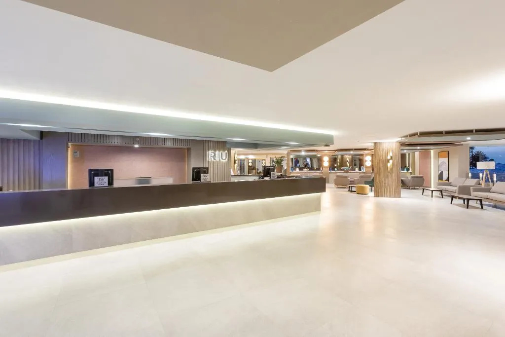 Lobby, Hotel Riu Paraiso Lanzarote - All Inclusive, Lanzarote