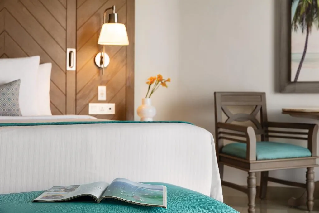 JUNIOR SUITE STANDARD Room, Wyndham Alltra Playa del Carmen Adults Only All In, Playa Del Carmen