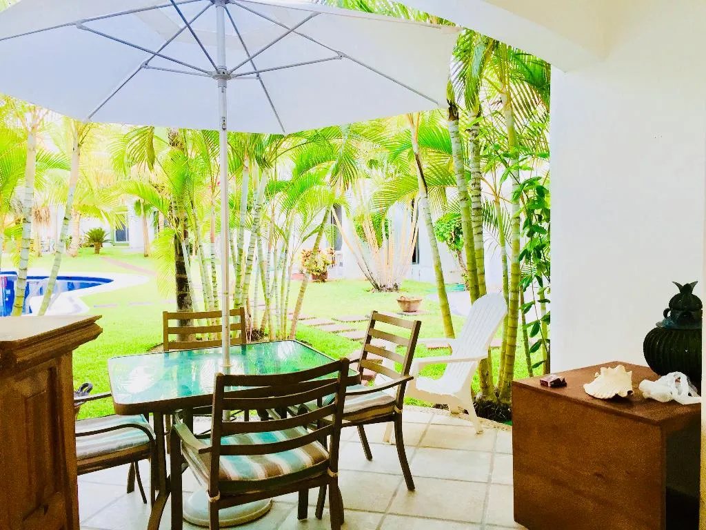 Terrace, Dolce Vita Caribe B&B, Playa Del Carmen