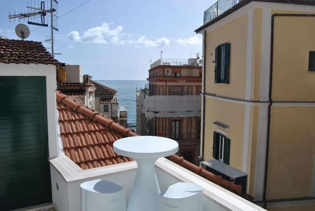 Terrace, Core Amalfitano City Suites, Naples