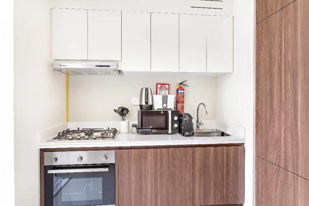 STUDIO CITY VIEW Room, Vera Residences, Dubai