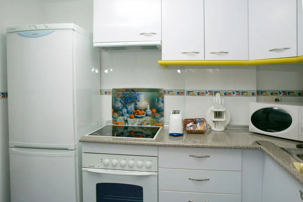 APARTMENT CAPACITY 5 TWO BEDROOMS Room, Albir Confort Estrella Apartamentos, Costa Blanca