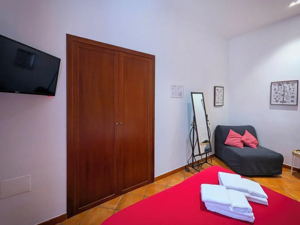 Room, La Locanda Dell Arte, Naples