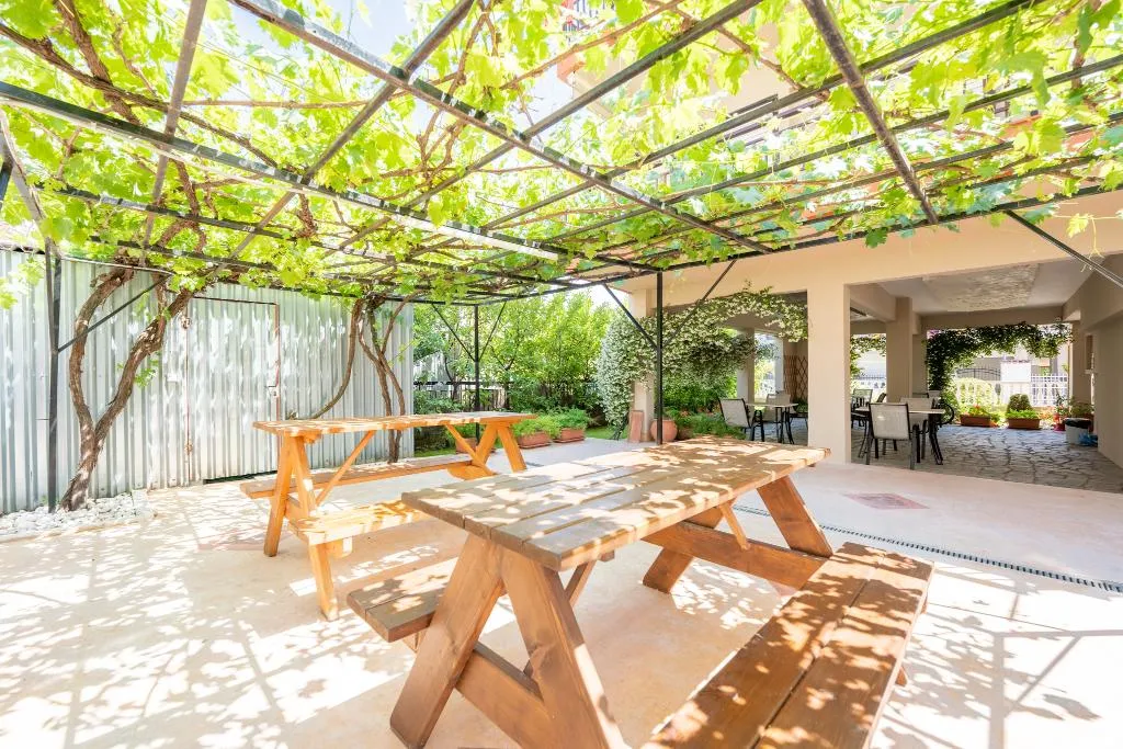Terrace, Milonas House Apartments, Halkidiki
