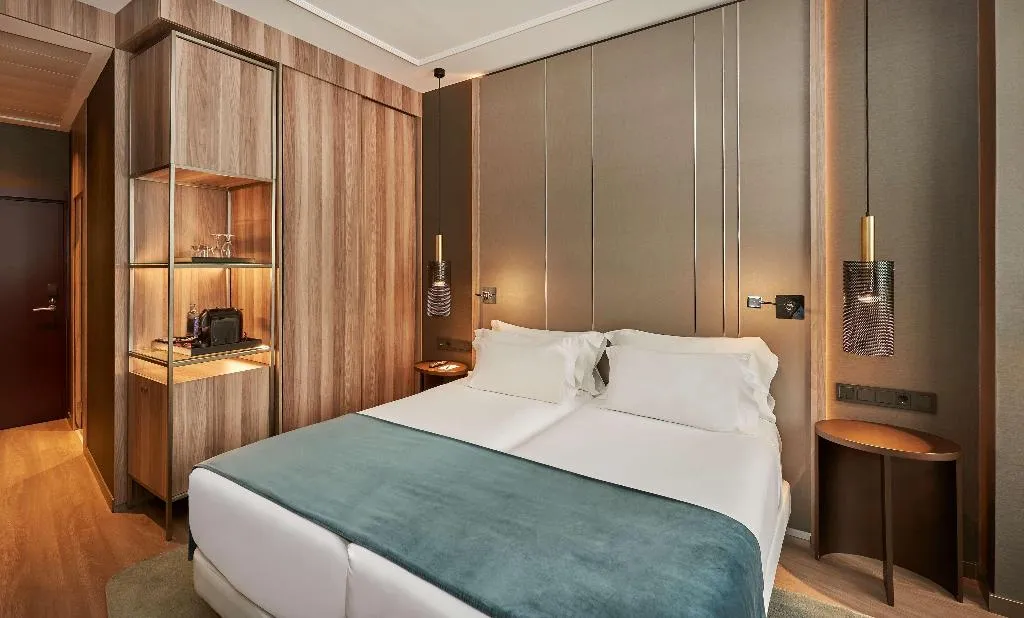 DOUBLE PREMIUM Room, NH Collection Madrid Gran Vía, Madrid