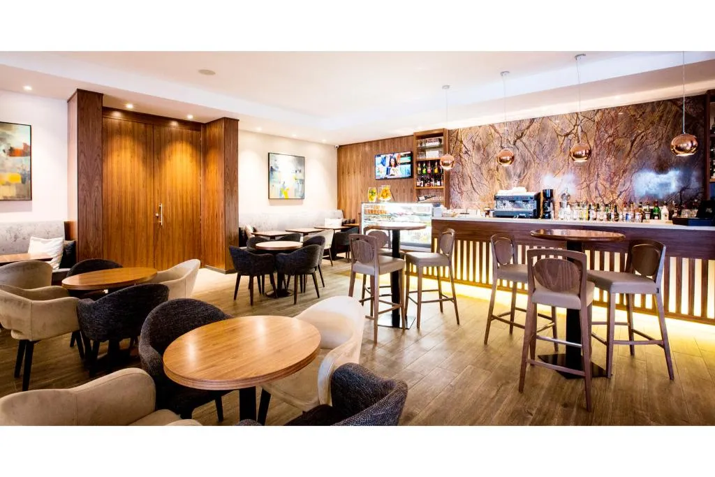 Bar, Salini Resort, Malta