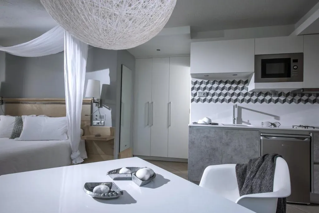 STUDIO CAPACITY 3 Room, Skajado Cottages and Apartments, Crete