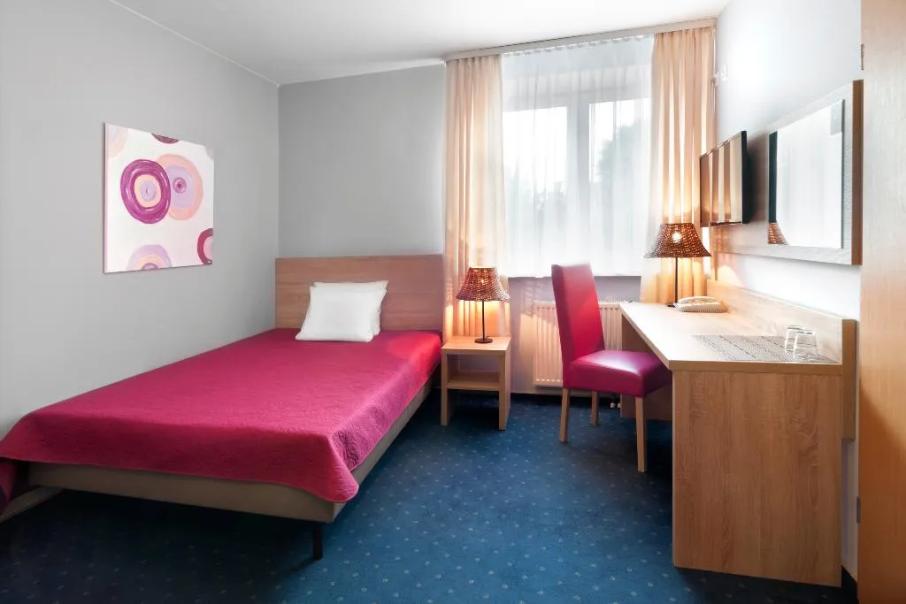 SINGLE STANDARD Room, Petrus, Krakow
