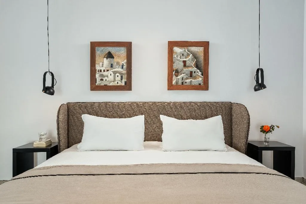 SUITE SEA VIEW WITH PRIVATE POOL Room, Agali Houses, Santorini