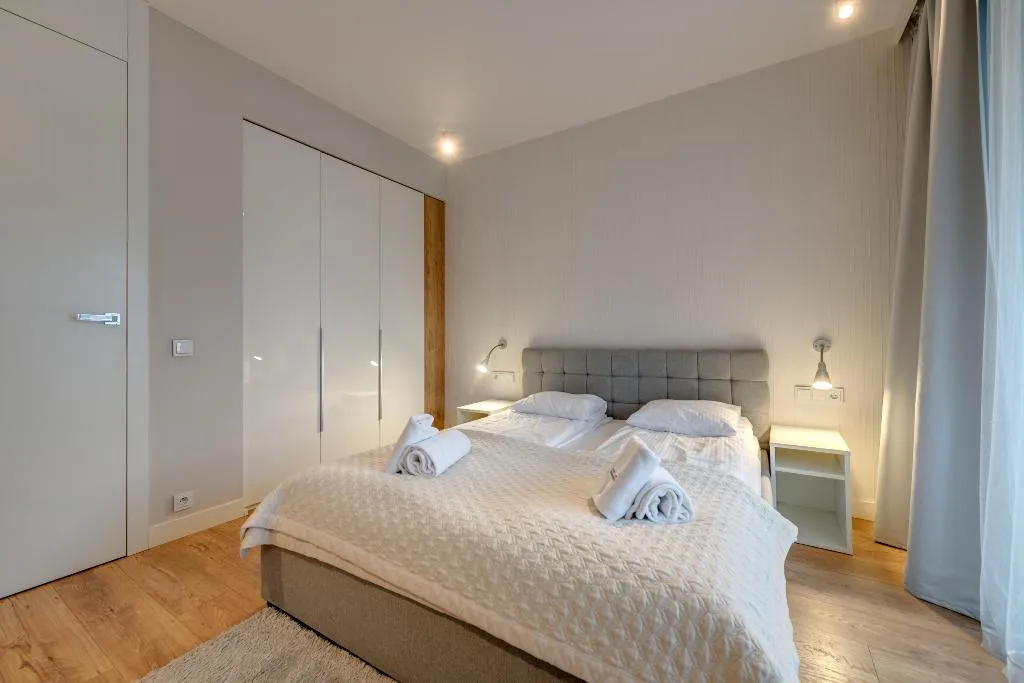 APARTMENT ONE BEDROOM Room, Dom & House - Apartments Old Town Szafarnia, Gdansk