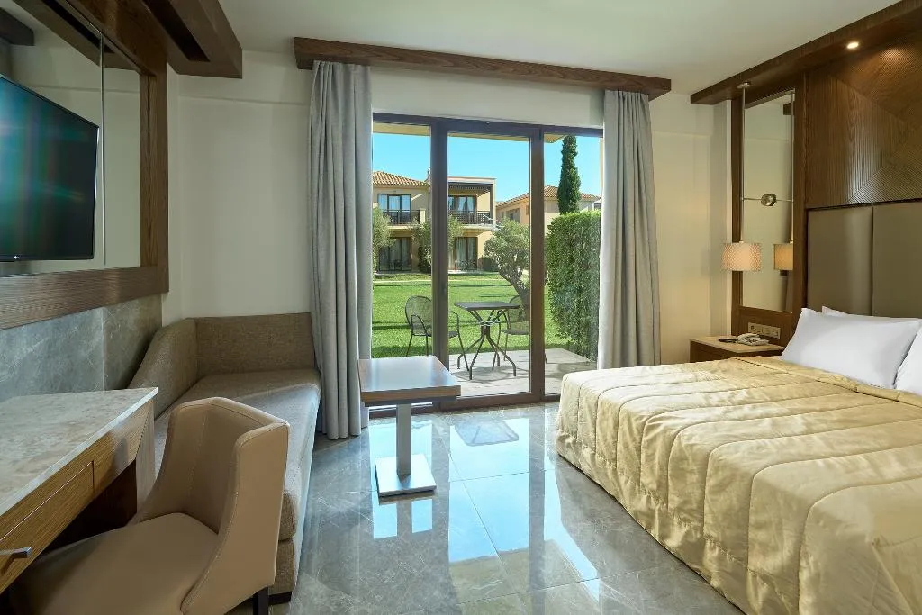DOUBLE GARDEN VIEW Room, Mediterranean Village Hotel & Spa, Thessaloniki