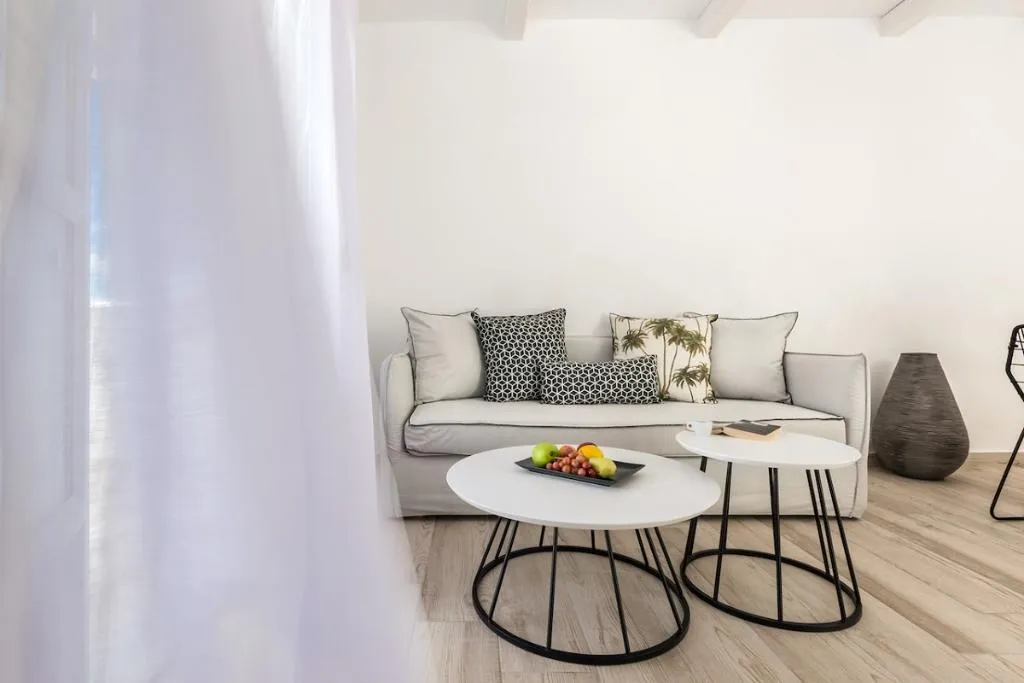 SUITE STANDARD Room, SMY Mediterranean White, Athens