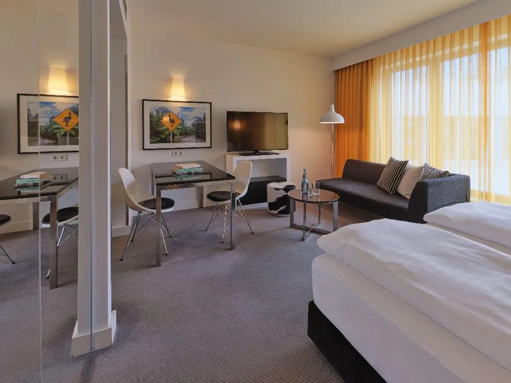 DOUBLE STANDARD Room, Adina Apartment Hotel Berlin Hackescher Markt, Berlin