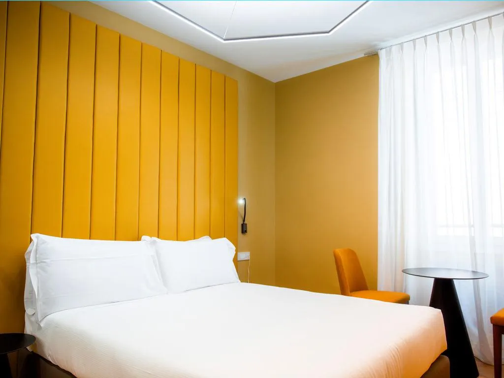 DOUBLE DELUXE KING BED Room, Boutique Centrale Palace, Rome