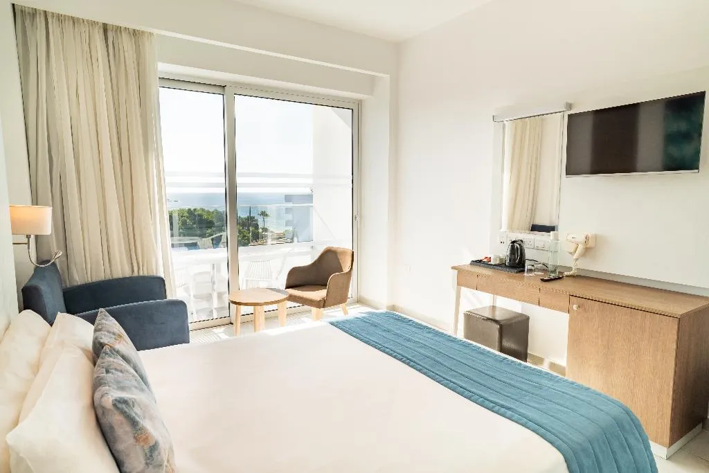 Double or Twin SEA VIEW Room, Gaia Sun N Blue Hotel, Cyprus