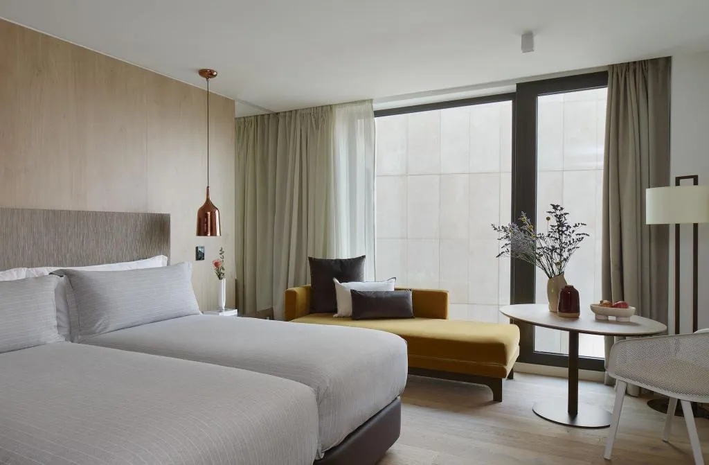 Room CONNECTING ROOM Room, ME Barcelona, Barcelona