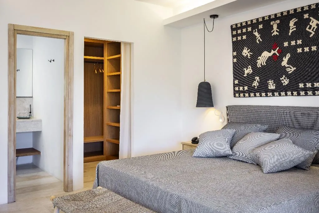 JUNIOR SUITE DELUXE ONE BEDROOM Room, Grand Relais dei Nuraghi, Olbia