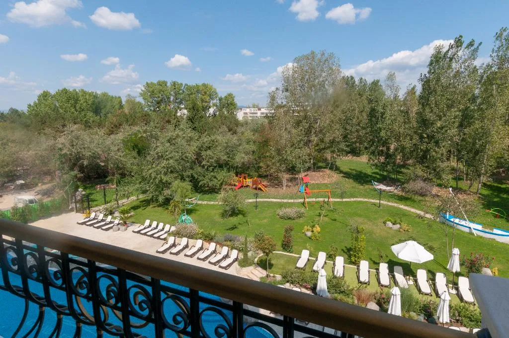 STUDIO GARDEN VIEW Room, Harmony Suites Grand Resort 11&12, Bourgas