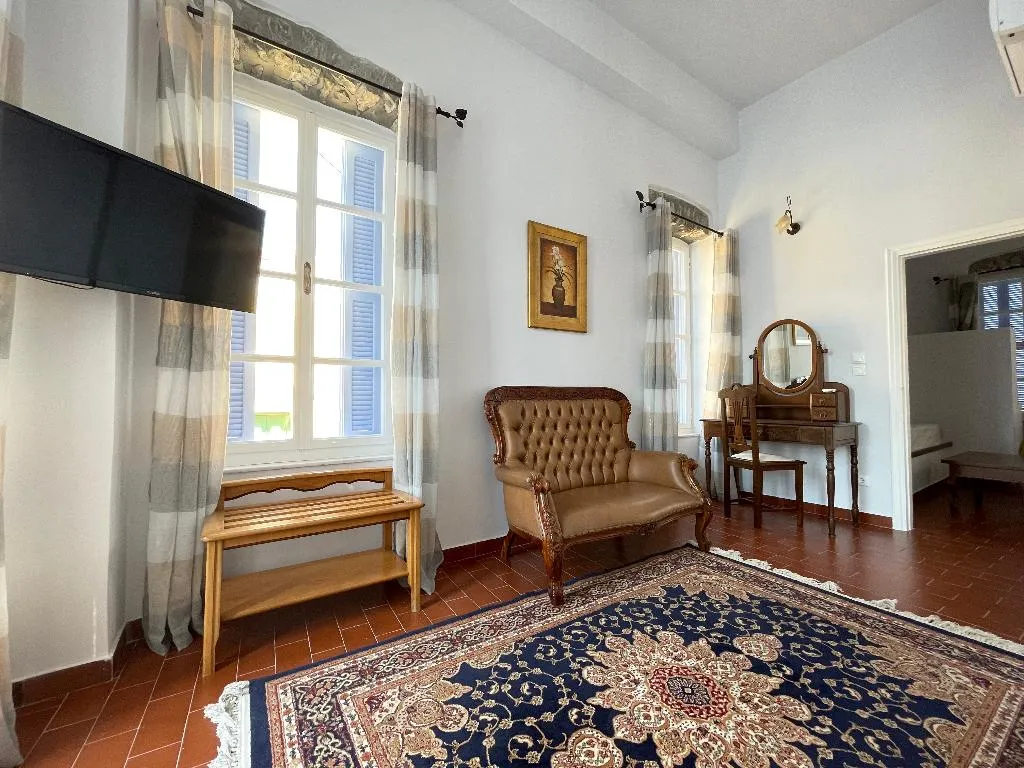QUADRUPLE TWO DOUBLE BEDS Room, Anamar Symi Residences, Rhodes