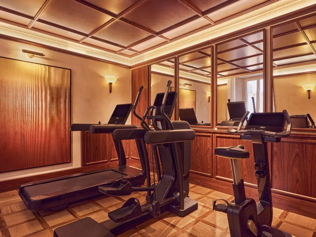 Sports and Entertainment, Orient Express La Minerva, Rome